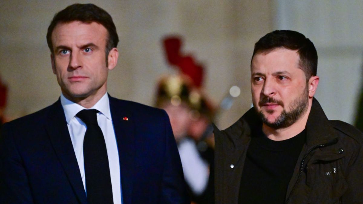 Макрон приедет на Саммит мира Макрон приедет на Саммит мира