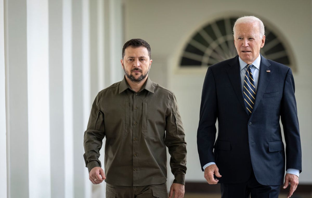 Встреча Зеленского с Байденом - лидеры тет-а-тет говорили о боях на Харьковщине - 24 Канал Встреча Зеленского с Байденом - лидеры тет-а-тет говорили о боях на Харьковщине - 24 Канал