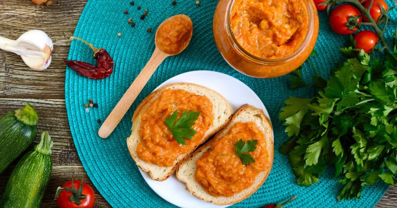 Кабачковая икра - рецепт с болгарским перцем - приготовьте просто - Новости Вкусно