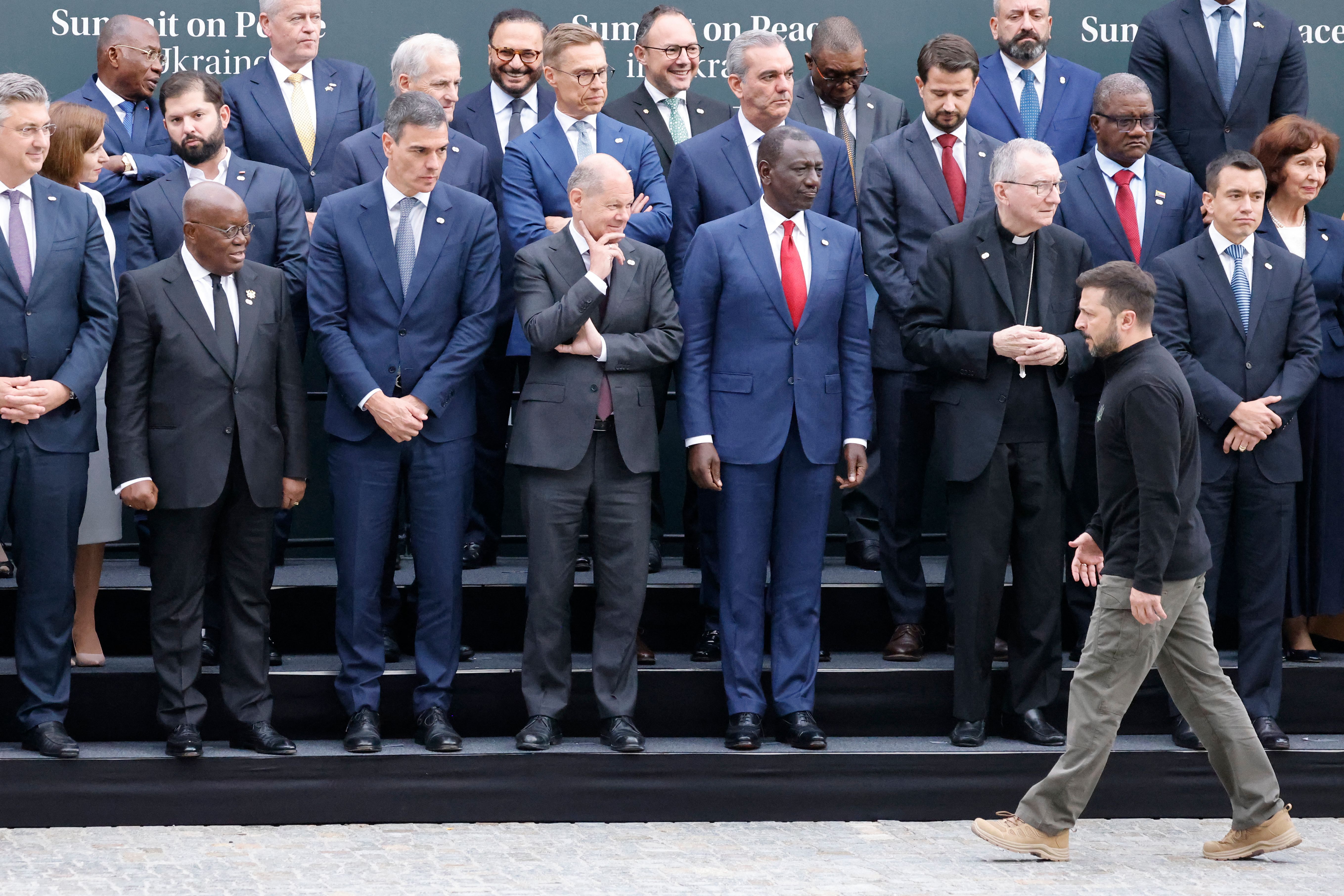 Саміт миру - Трюдо крикнув Слава Україні - відео реакції української делегації - 24 Канал Саміт миру - Трюдо крикнув Слава Україні - відео реакції української делегації - 24 Канал