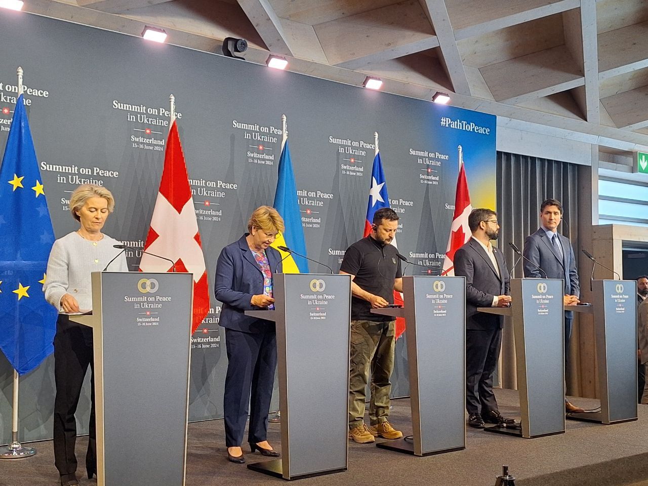 Зеленський зробив заяву на підсумковій пресконференції Зеленський зробив заяву на підсумковій пресконференції