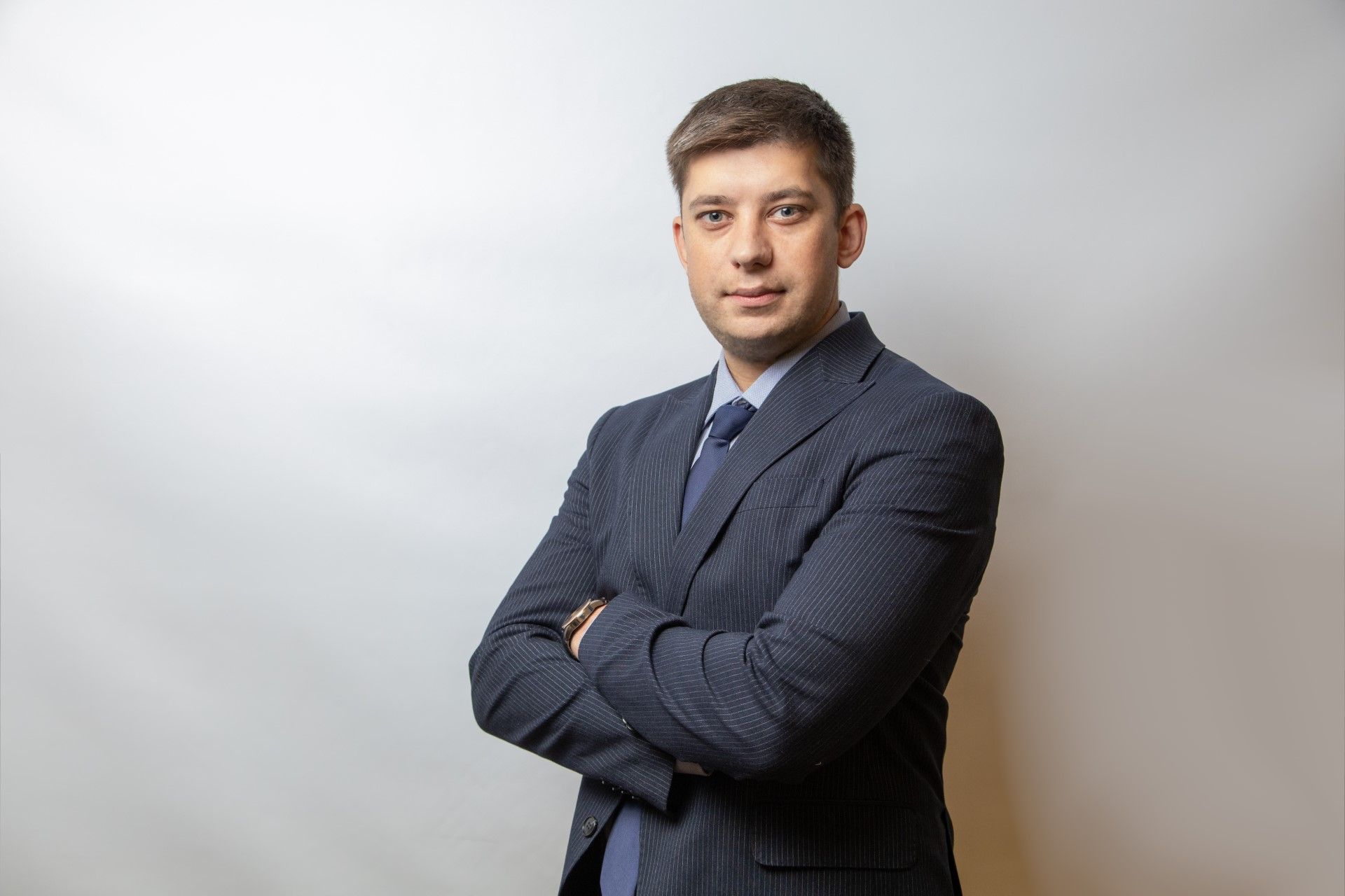 Коменданта Романа назначили на должность главы Государственного агентства восстановления и развития инфраструктуры Украины Коменданта Романа назначили на должность главы Государственного агентства восстановления и развития инфраструктуры Украины