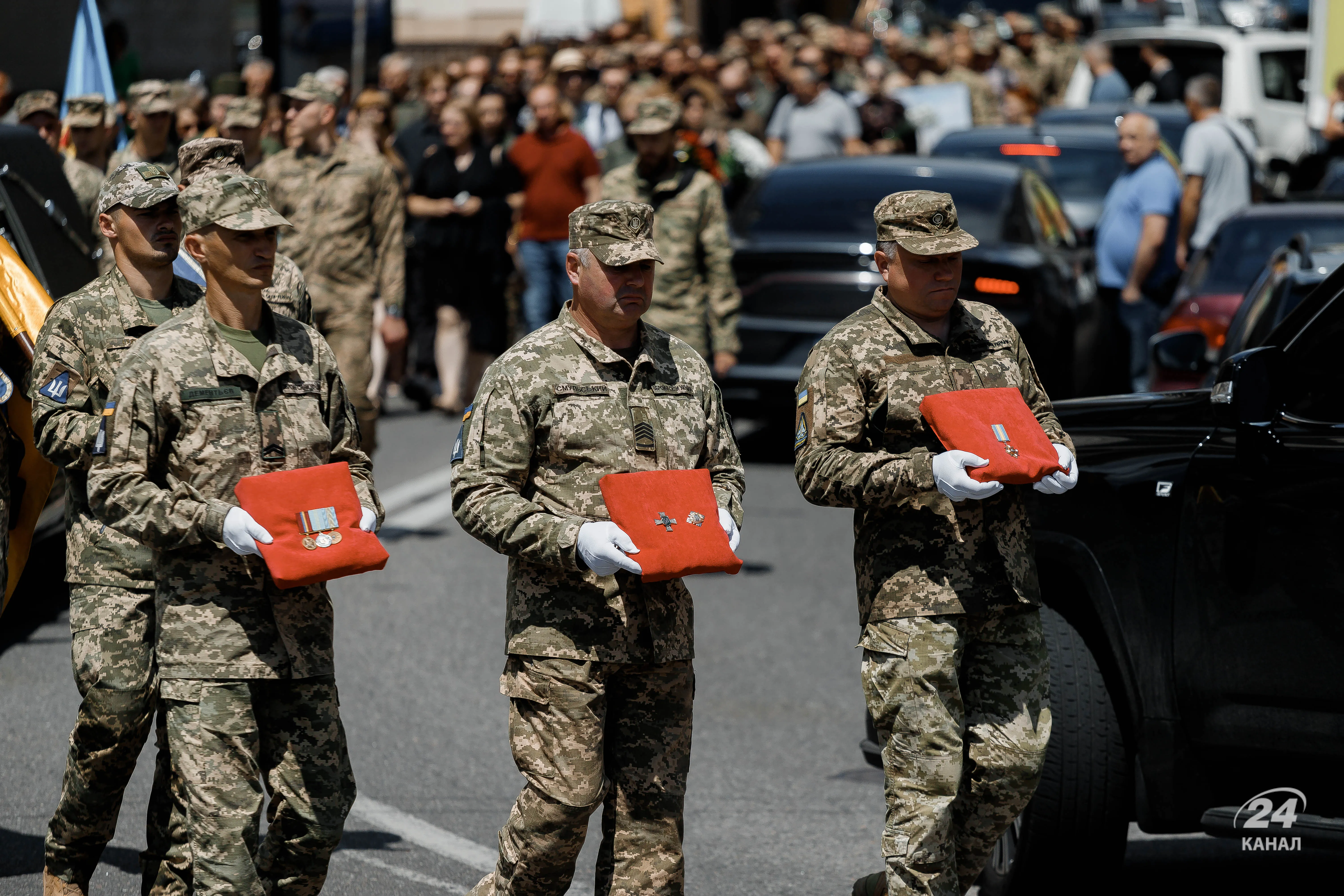В Киеве попрощались с Валентином Коренчуком В Киеве попрощались с Валентином Коренчуком