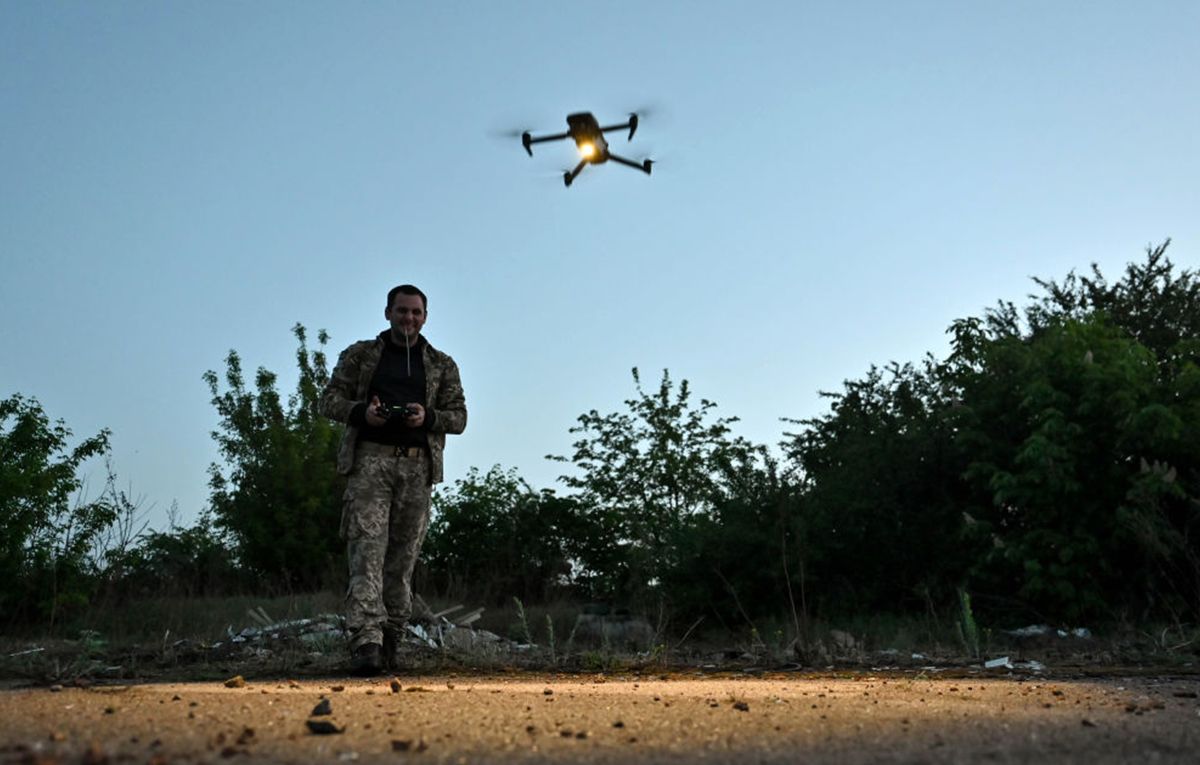 Війна Росії з Україною - WSJ назвали 5 способів, як дрони можуть обійти російські РЕБ - 24 Канал Війна Росії з Україною - WSJ назвали 5 способів, як дрони можуть обійти російські РЕБ - 24 Канал