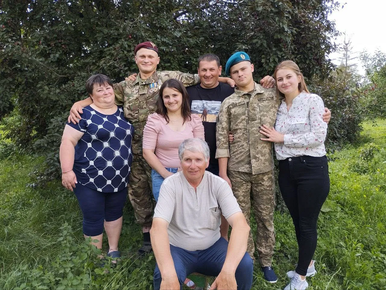 Военный с родными Военный с родными