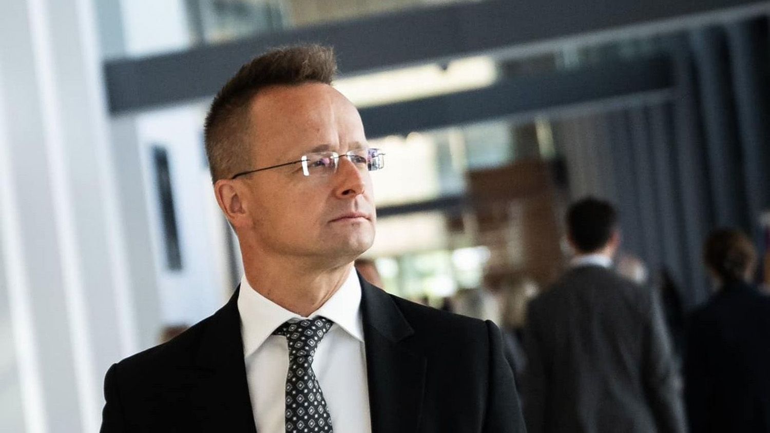 Що кажуть в Угорщині через 1,4 мільярда євро на зброю ЗСУ Що кажуть в Угорщині через 1,4 мільярда євро на зброю ЗСУ