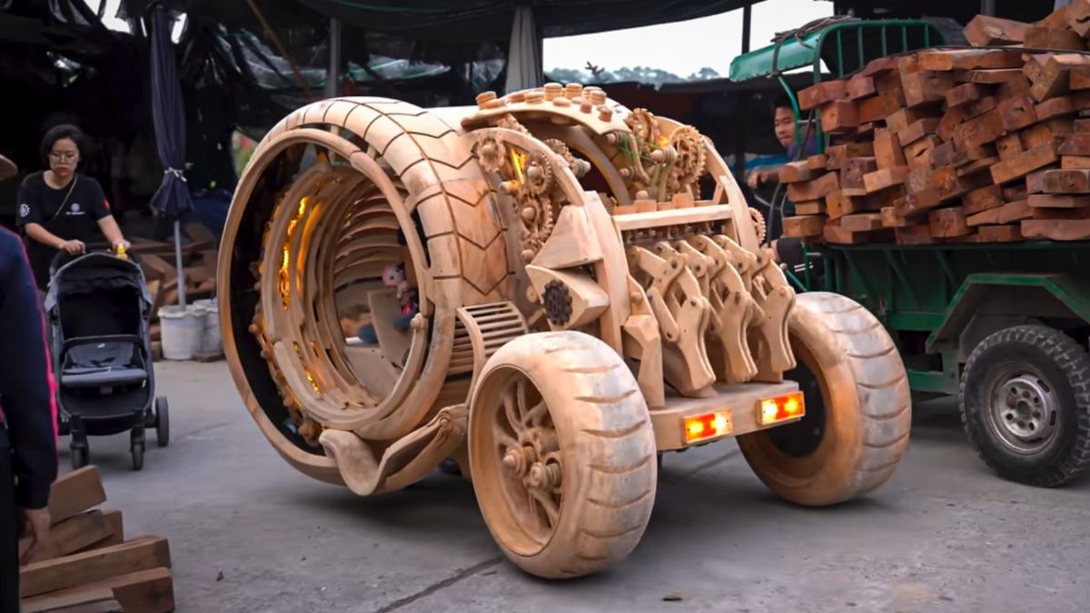 Дерев'яні репліки автомобілів від в'єтнамського майстра можуть їздити, як справжні