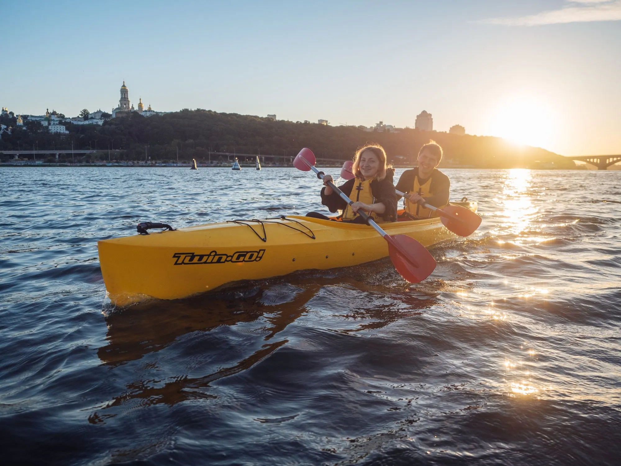 Прокат каноє у Києві Прокат каноє у Києві