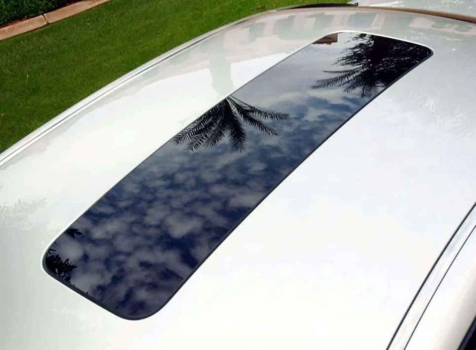 SkyView у Nissan Maxima шостого покоління SkyView у Nissan Maxima шостого покоління