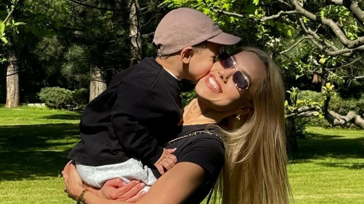 Даша Квіткова з сином