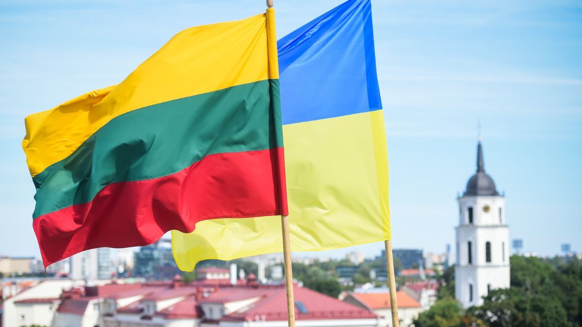 Литва будет помогать Украине