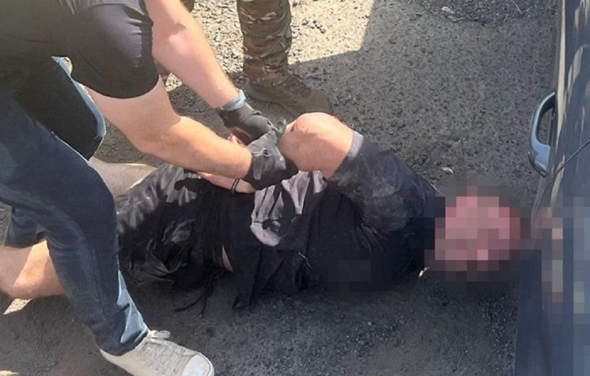 Затримали кримінального авторитета, який "працював" на голову Мукачівської райради - 24 Канал Затримали кримінального авторитета, який "працював" на голову Мукачівської райради - 24 Канал