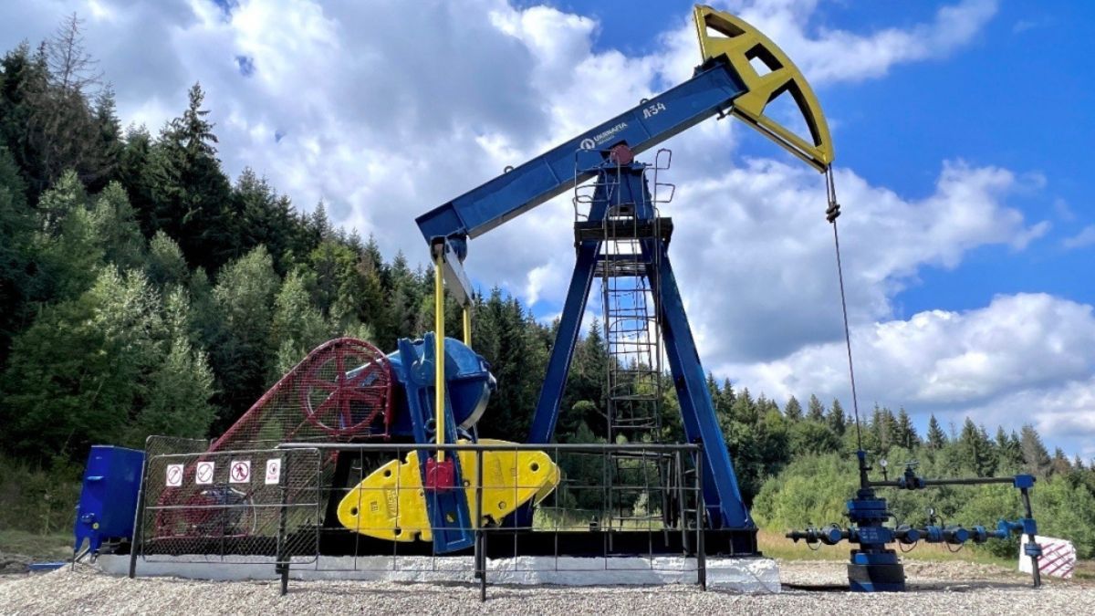 Нафтові свердловини в Україні