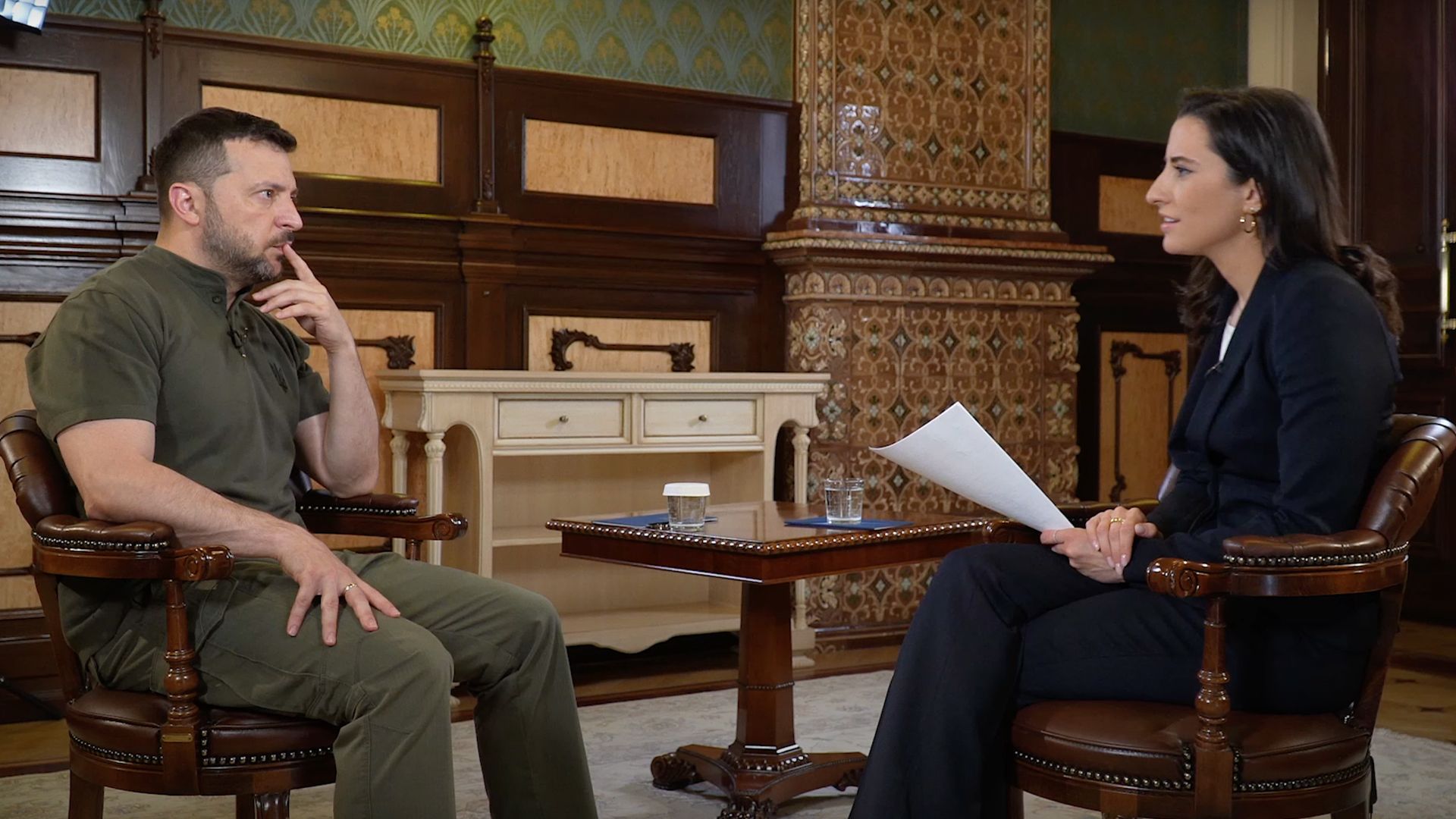 Главное из интервью Зеленского журналистам Bloomberg Главное из интервью Зеленского журналистам Bloomberg