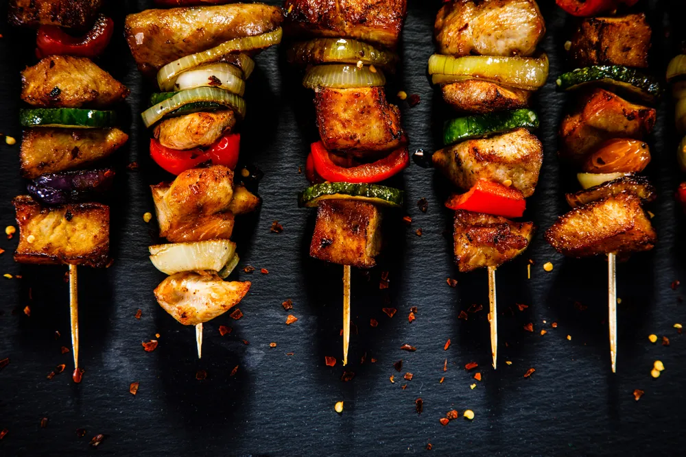 Швидко та без зайвої мороки: 4 апетитні рецепти для відпочинку на природі Швидко та без зайвої мороки: 4 апетитні рецепти для відпочинку на природі