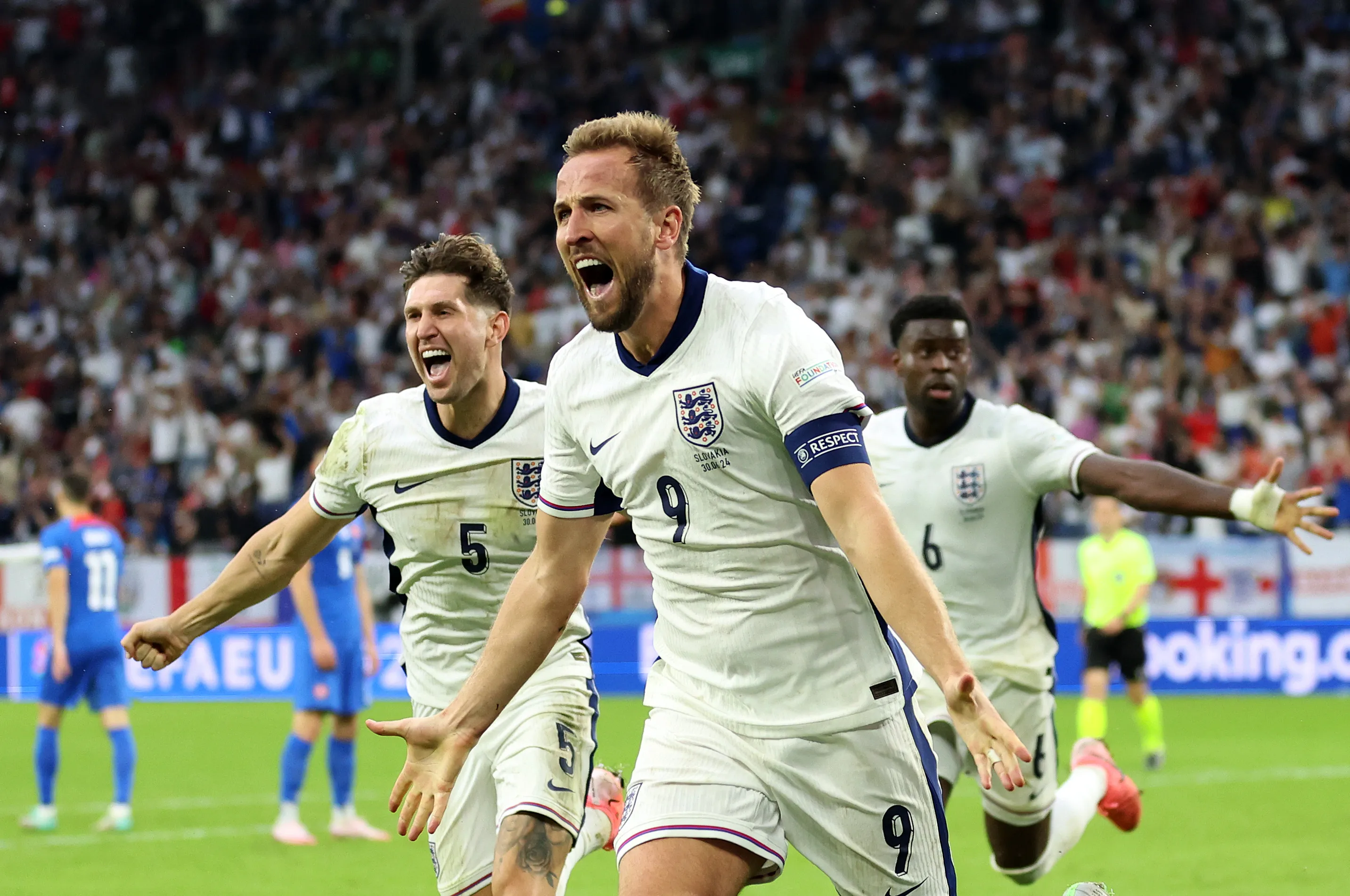 Англия сыграет в 1/2 финала Евро-2024