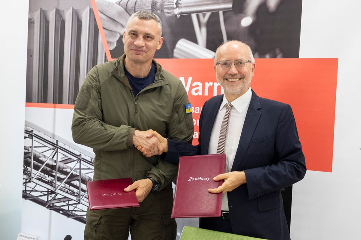 Виталий Кличко с Винфридом Даммом подписали меморандум Виталий Кличко с Винфридом Даммом подписали меморандум