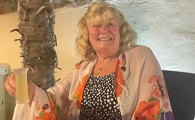 Шейла відкриває для себе світ Шейла відкриває для себе світ