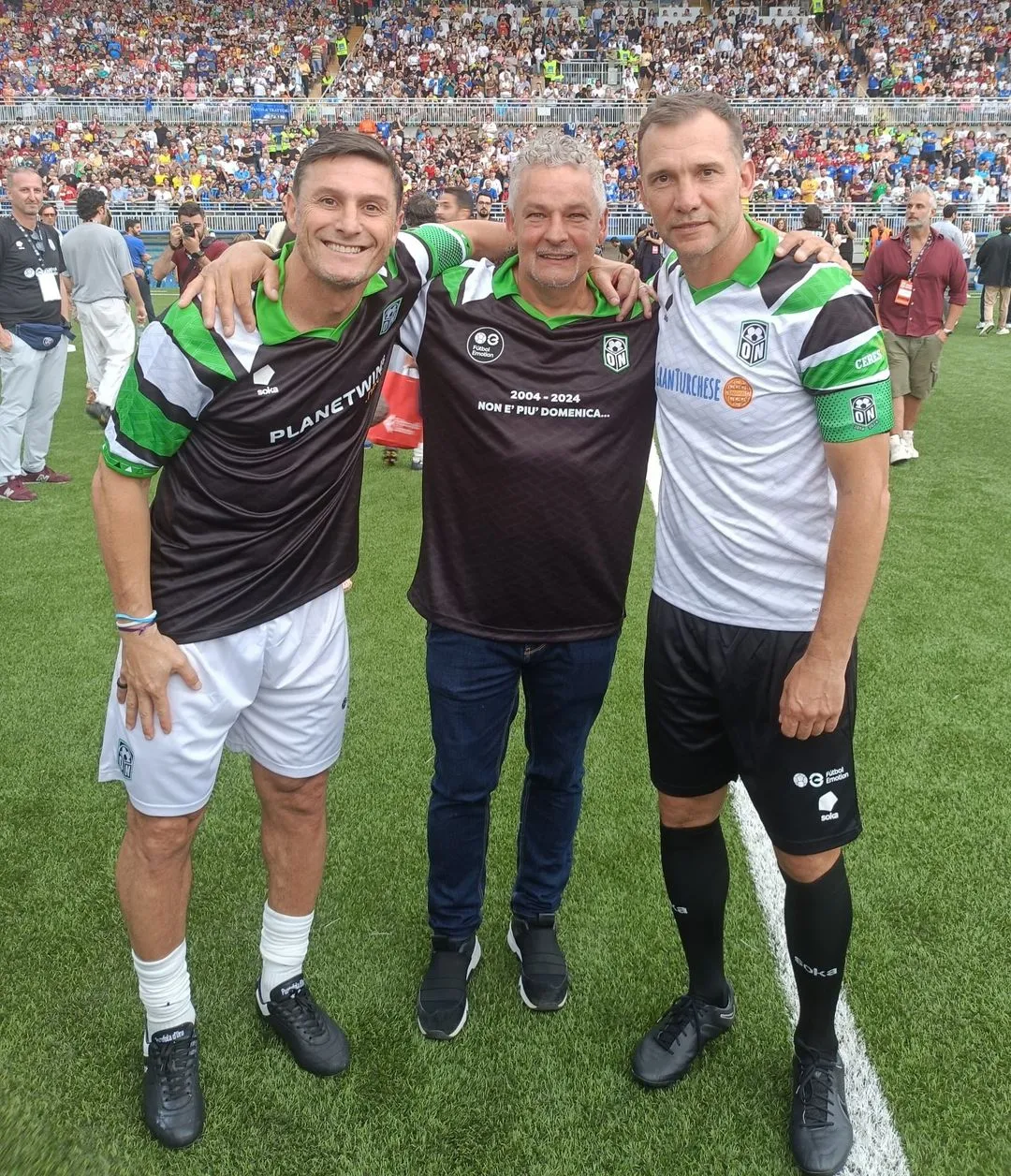 Шевченко зустрівся з Баджо після нападу на італійця Шевченко зустрівся з Баджо після нападу на італійця