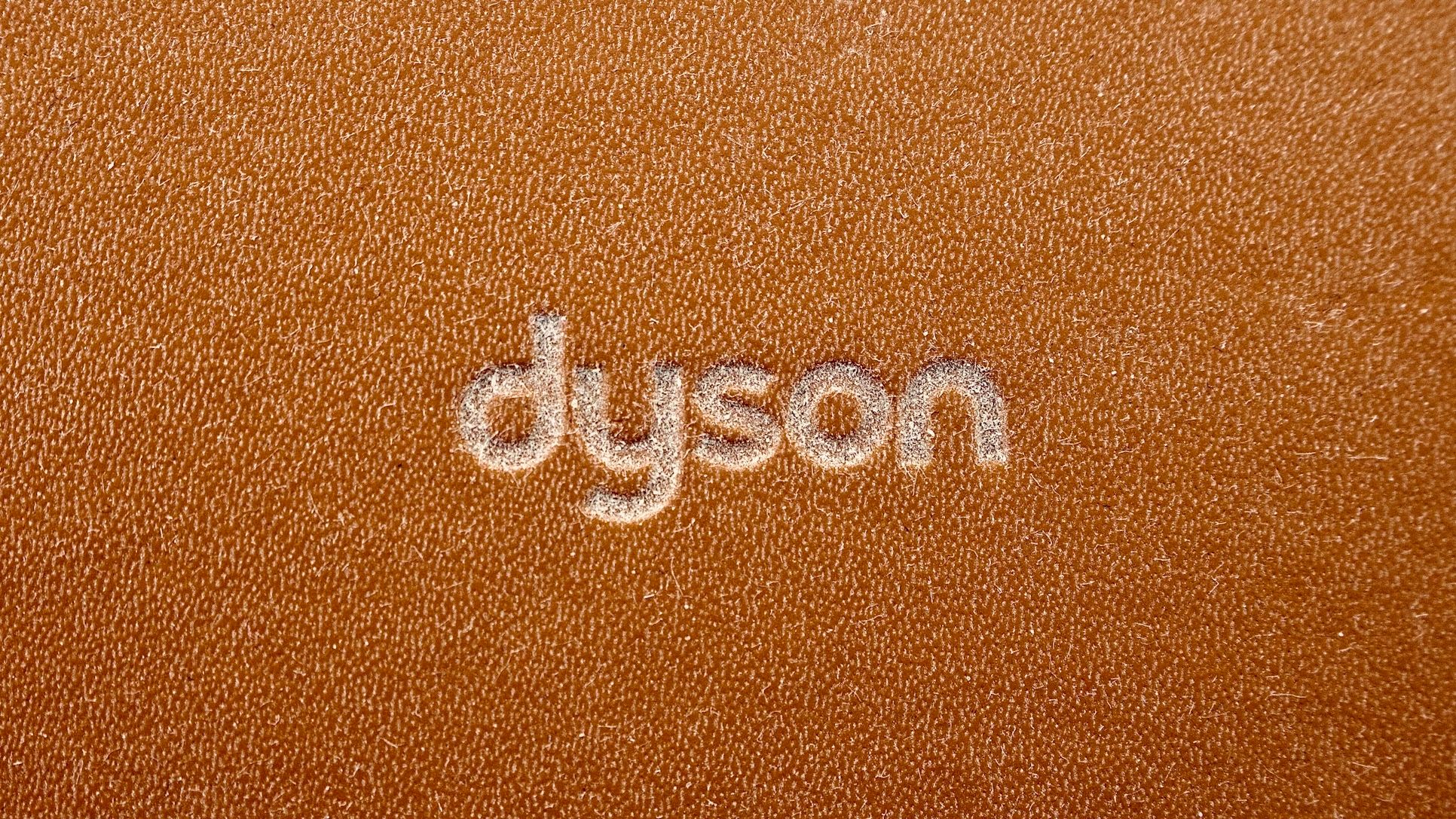 Dyson готує велике скорочення працівників Dyson готує велике скорочення працівників