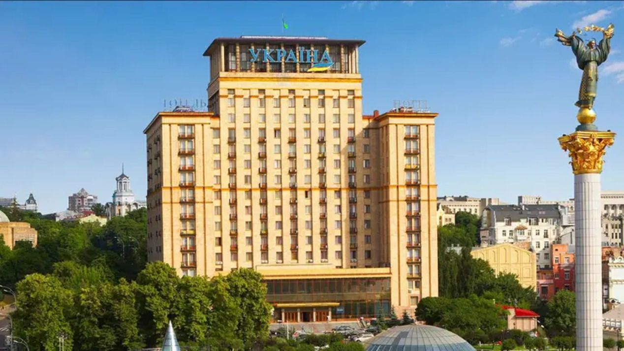 Стартова ціна готелю "Україна"