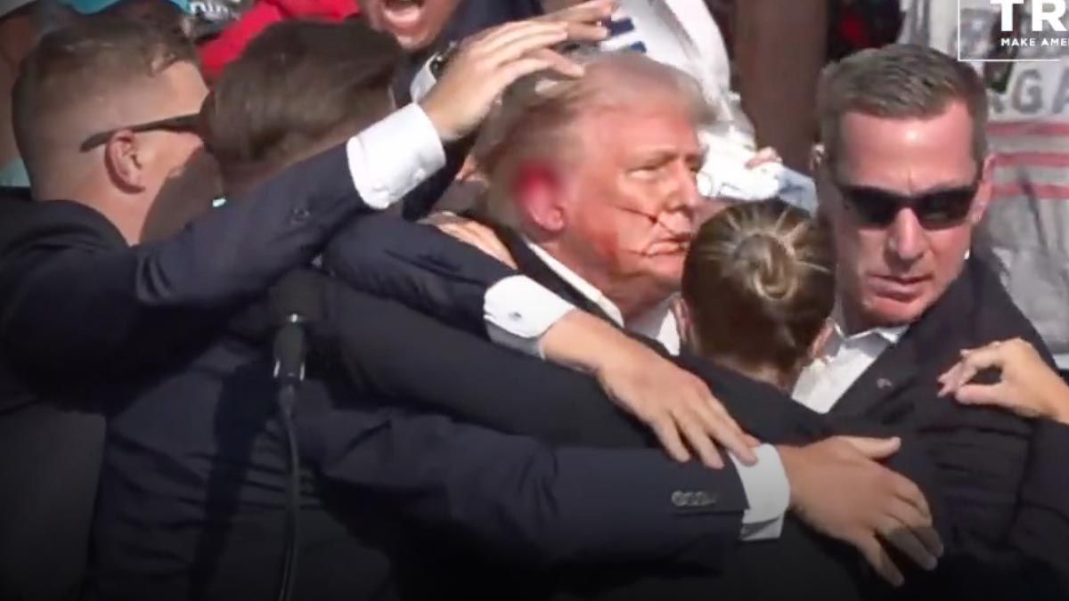 Експерт каже, що постріл у Трампа був досить точним Експерт каже, що постріл у Трампа був досить точним