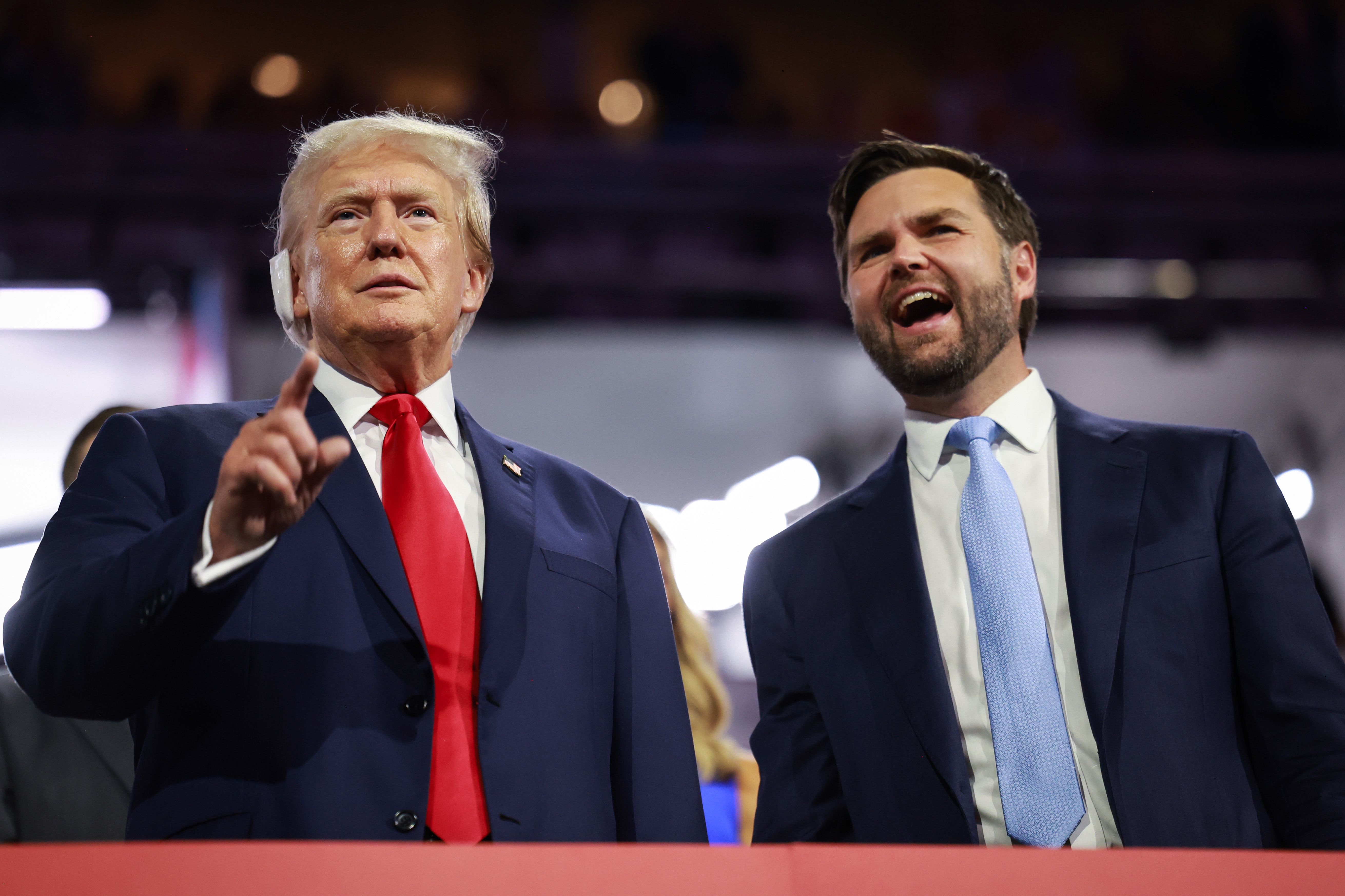 Джей Ди Вэнса избрали кандидатом в вице-президенты Джей Ди Вэнса избрали кандидатом в вице-президенты