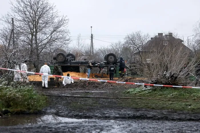 Падение ракет в Пшеводуве Падение ракет в Пшеводуве