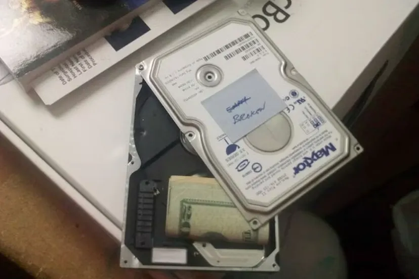 Диск-тайник Диск-тайник