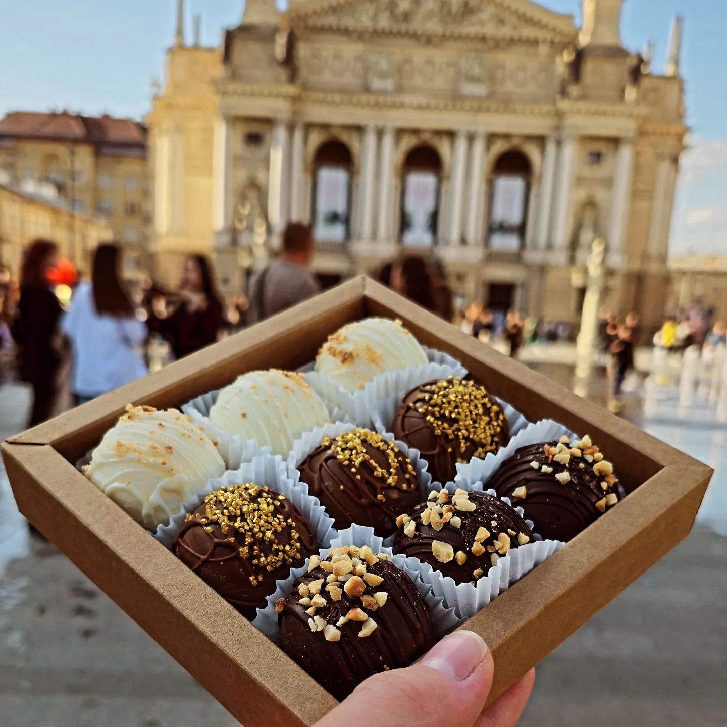 Львівський діалект - назви десертів і страв, як кажуть на Галичині Львівський діалект - назви десертів і страв, як кажуть на Галичині