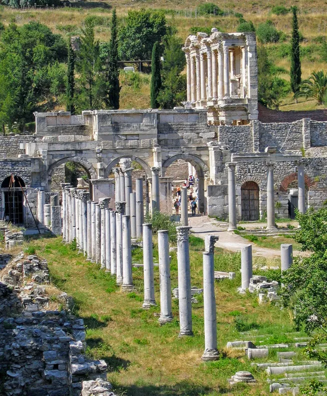 Зруйноване місто Ефес Зруйноване місто Ефес