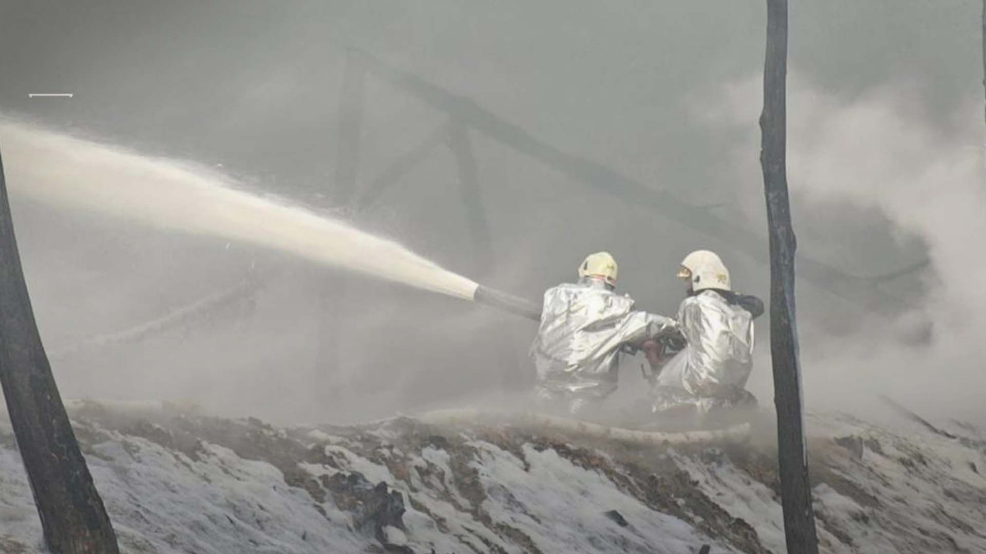 Спасатели ликвидировали последствия вражеской ночной атаки на Житомирщине Спасатели ликвидировали последствия вражеской ночной атаки на Житомирщине