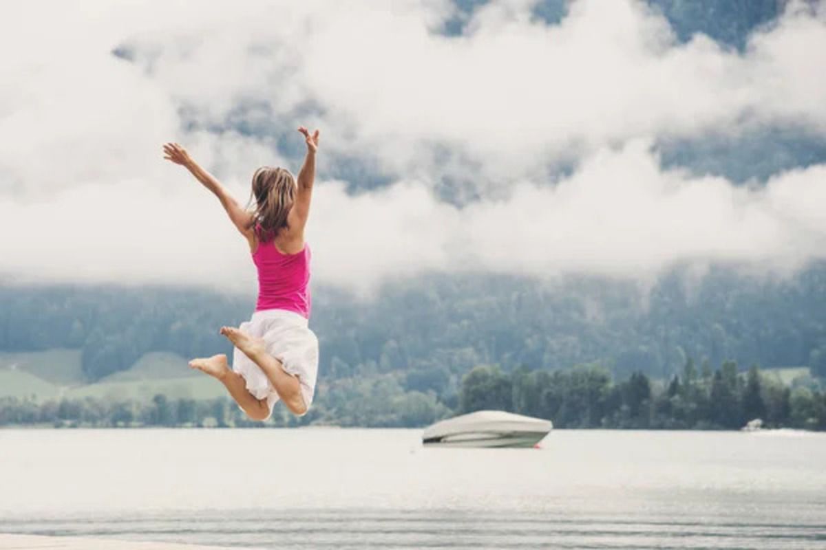 Отпуск - как правильно по-украински рассказать о путешествии и назвать чемодан и поезд Отпуск - как правильно по-украински рассказать о путешествии и назвать чемодан и поезд