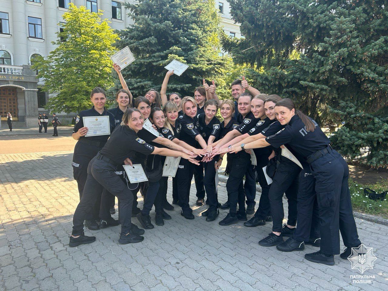 Офіцери служби освітньої безпеки працюватимуть у школах вже з вересня Офіцери служби освітньої безпеки працюватимуть у школах вже з вересня