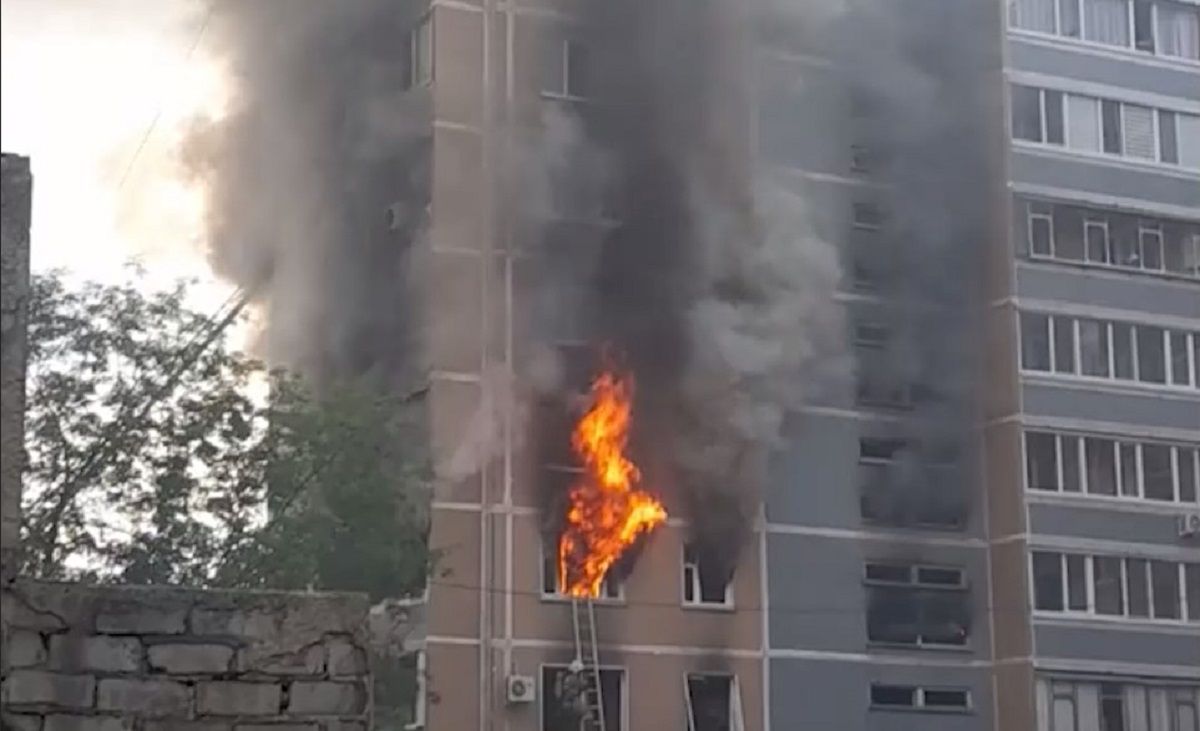 В российском Ульяновске произошел сильный взрыв в многоэтажке, есть погибшие - 24 Канал