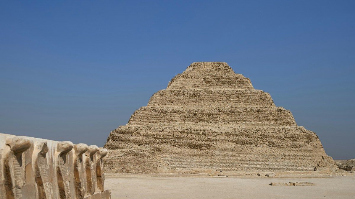 Египтяне могли создать сложную гидравлическую систему для перемещения камней на пирамиду Египтяне могли создать сложную гидравлическую систему для перемещения камней на пирамиду