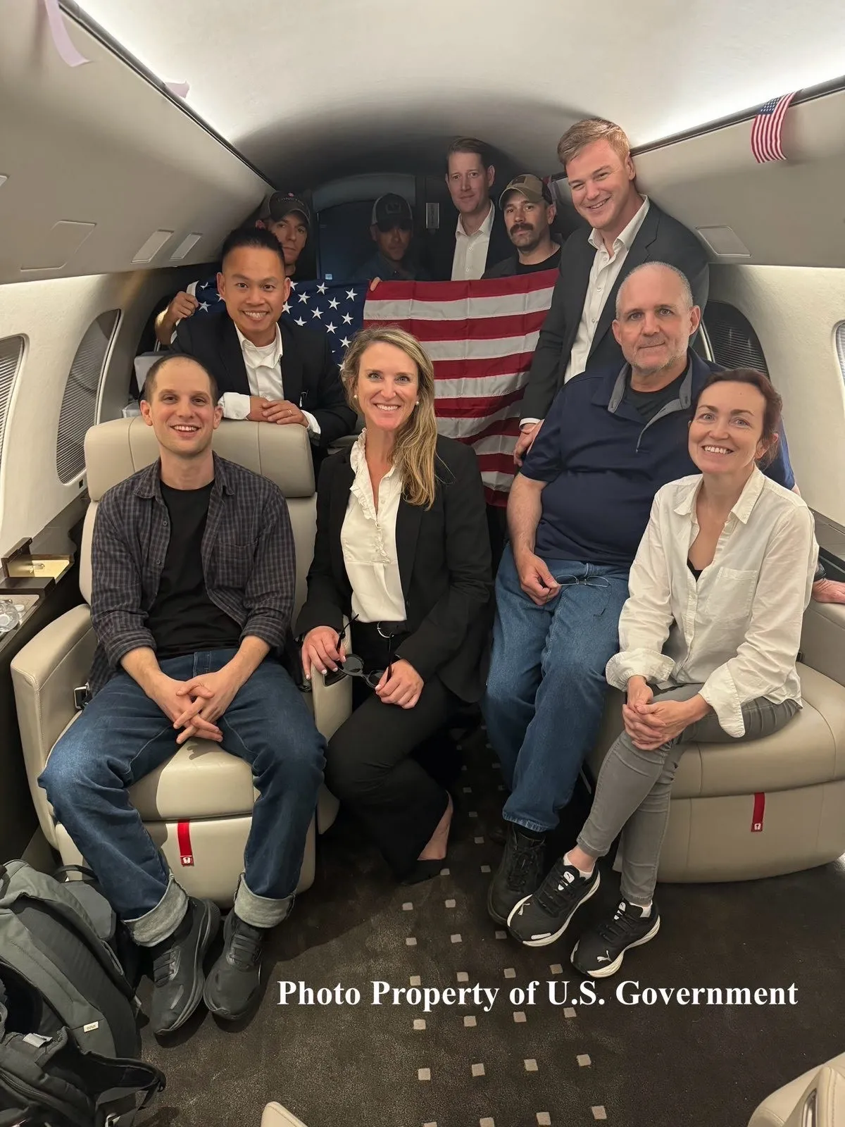 Обмен пленными между США и Россией между США и Россией Обмен пленными между США и Россией между США и Россией