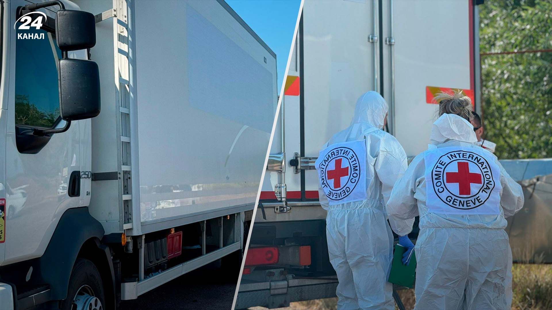 В Украину вернули тела 250 павших защитников - 24 Канал В Украину вернули тела 250 павших защитников - 24 Канал