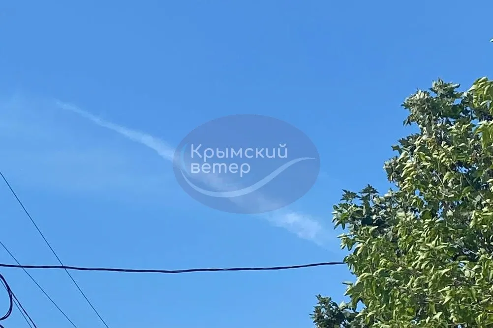 Россия атаковала баллистикой из Крыма Россия атаковала баллистикой из Крыма