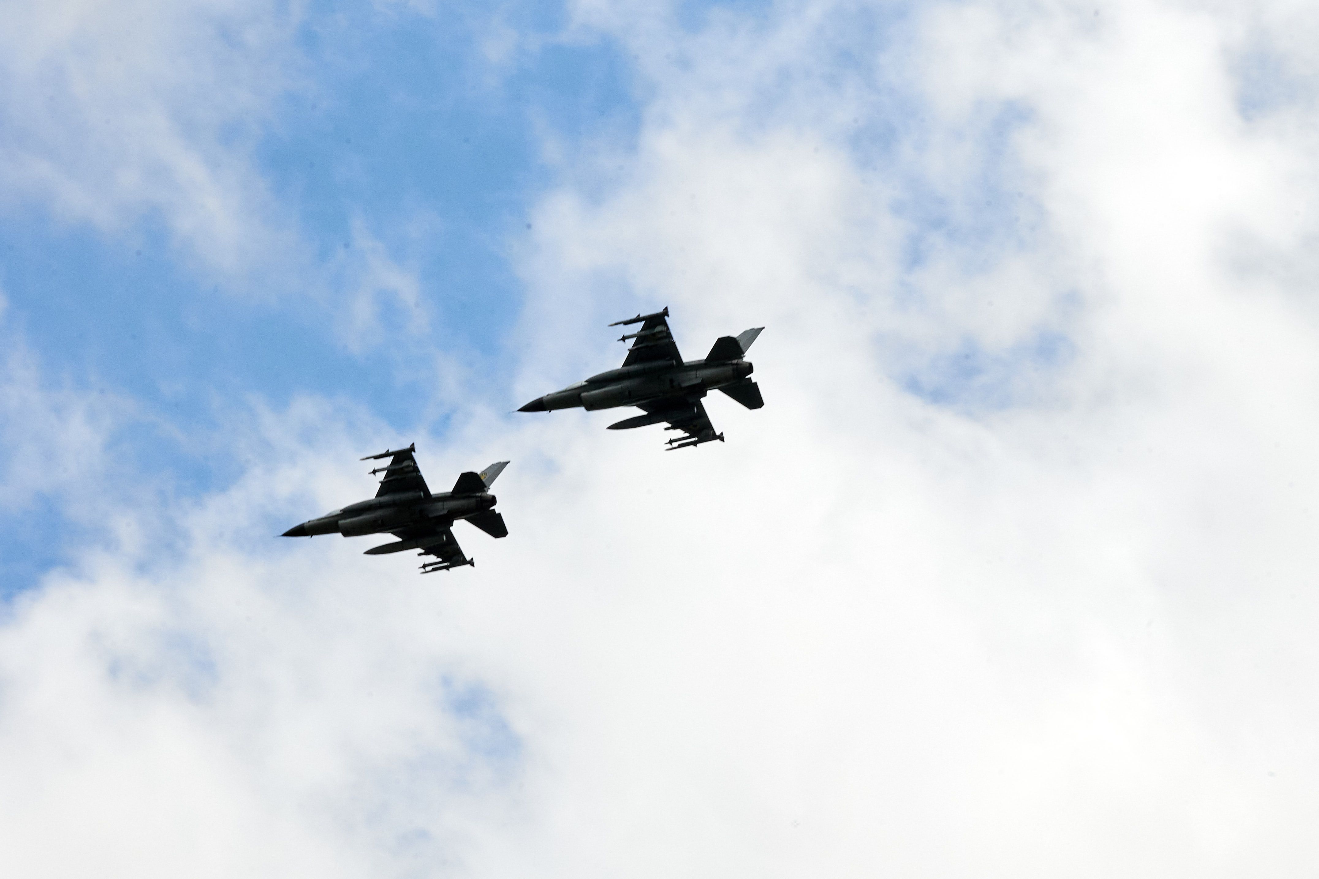 Україна отримала перші винищувачі F-16, однак точна кількість переданої техніки невідома