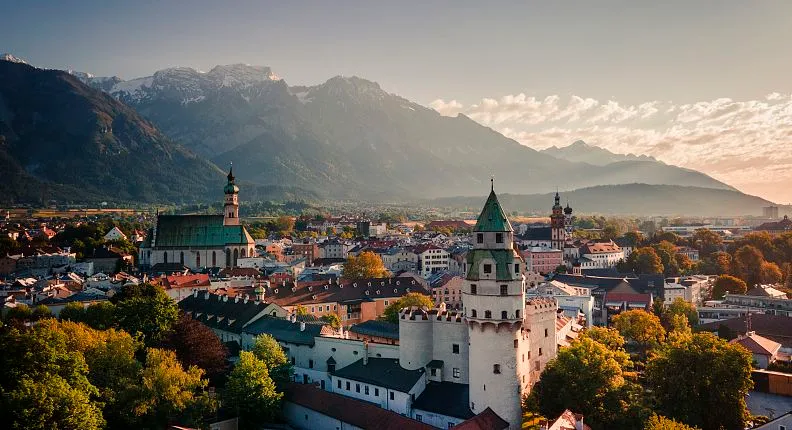 Халль-ін-Тіроль Халль-ін-Тіроль