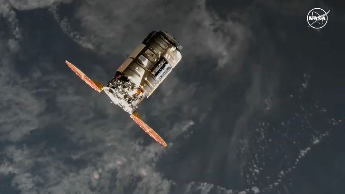 Корабль Cygnus достиг МКС после проблем с двигателями на орбите - Техно