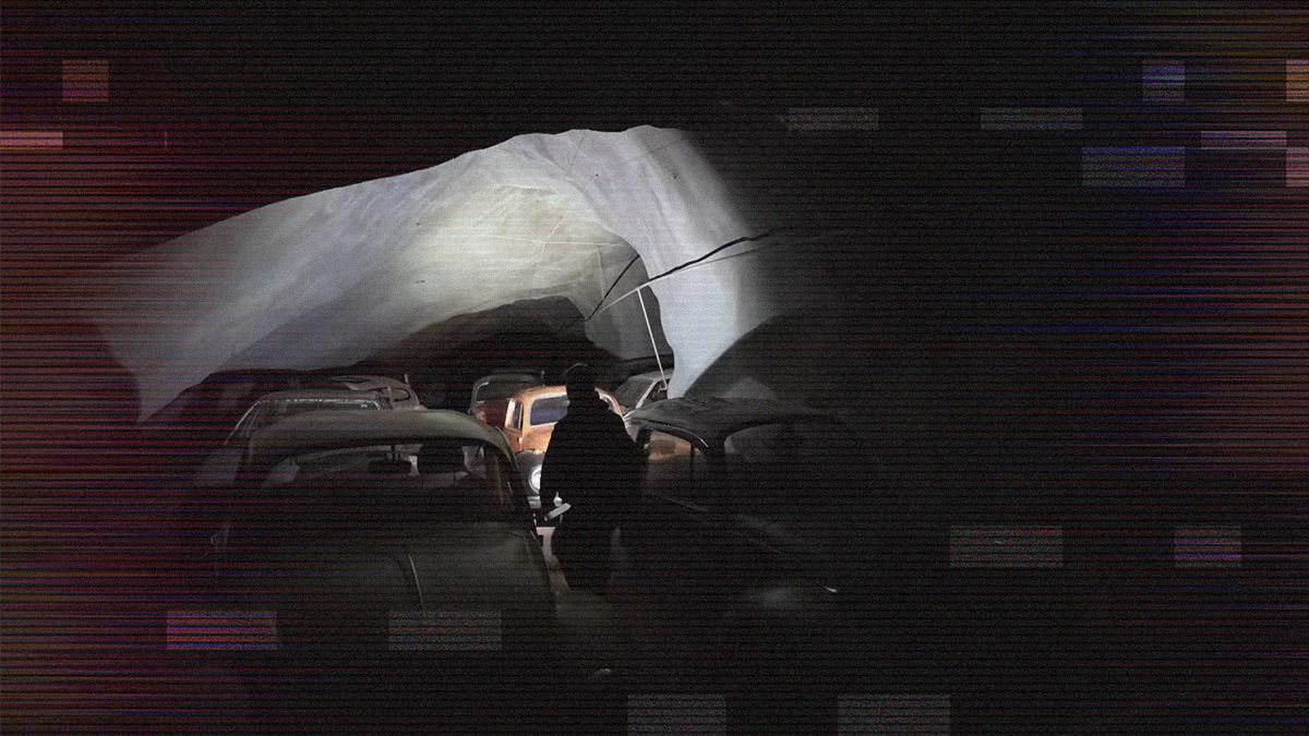 Покинута шахта у Швейцарії – повна вінтажних автомобілів Volkswagen Покинута шахта у Швейцарії – повна вінтажних автомобілів Volkswagen