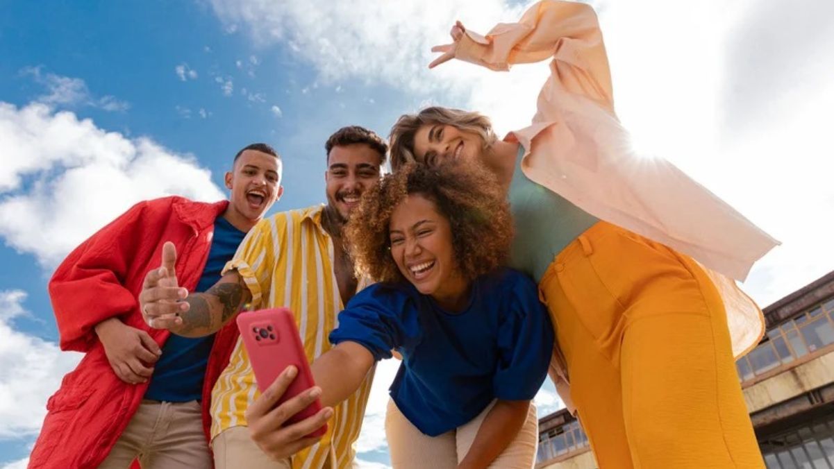 Привітання з Міжнародним днем молоді Привітання з Міжнародним днем молоді