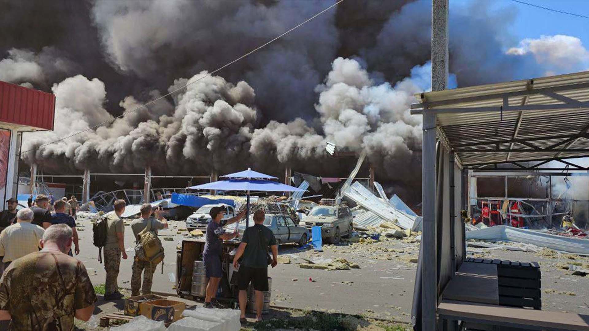 Россияне ударили по супермаркету в Константиновке - 24 Канал Россияне ударили по супермаркету в Константиновке - 24 Канал