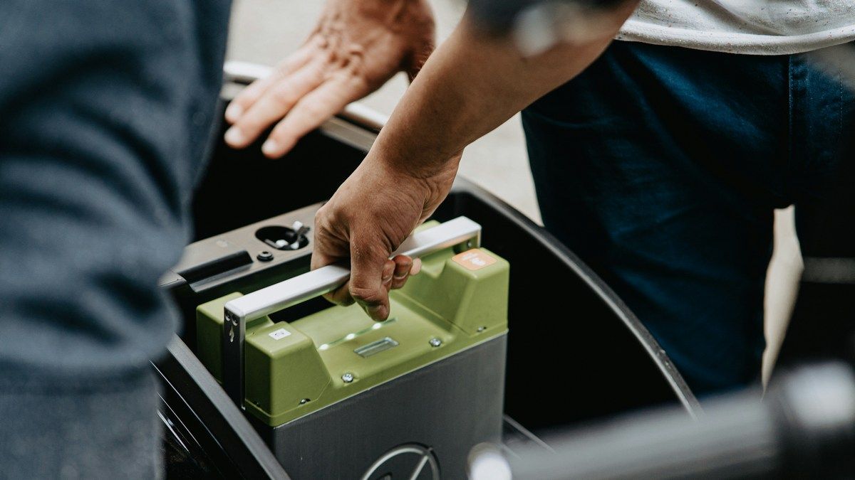 Cybertruck отримає додаткову батарею для збільшення запасу ходу Cybertruck отримає додаткову батарею для збільшення запасу ходу