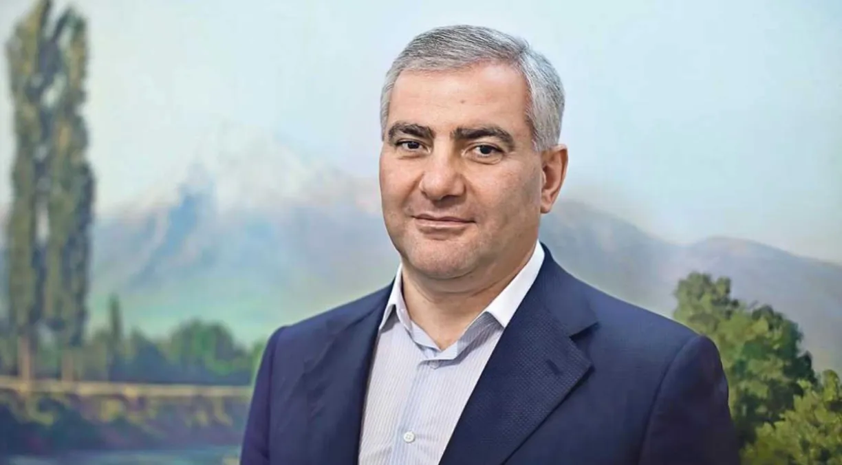 Самвел Карапетян Самвел Карапетян