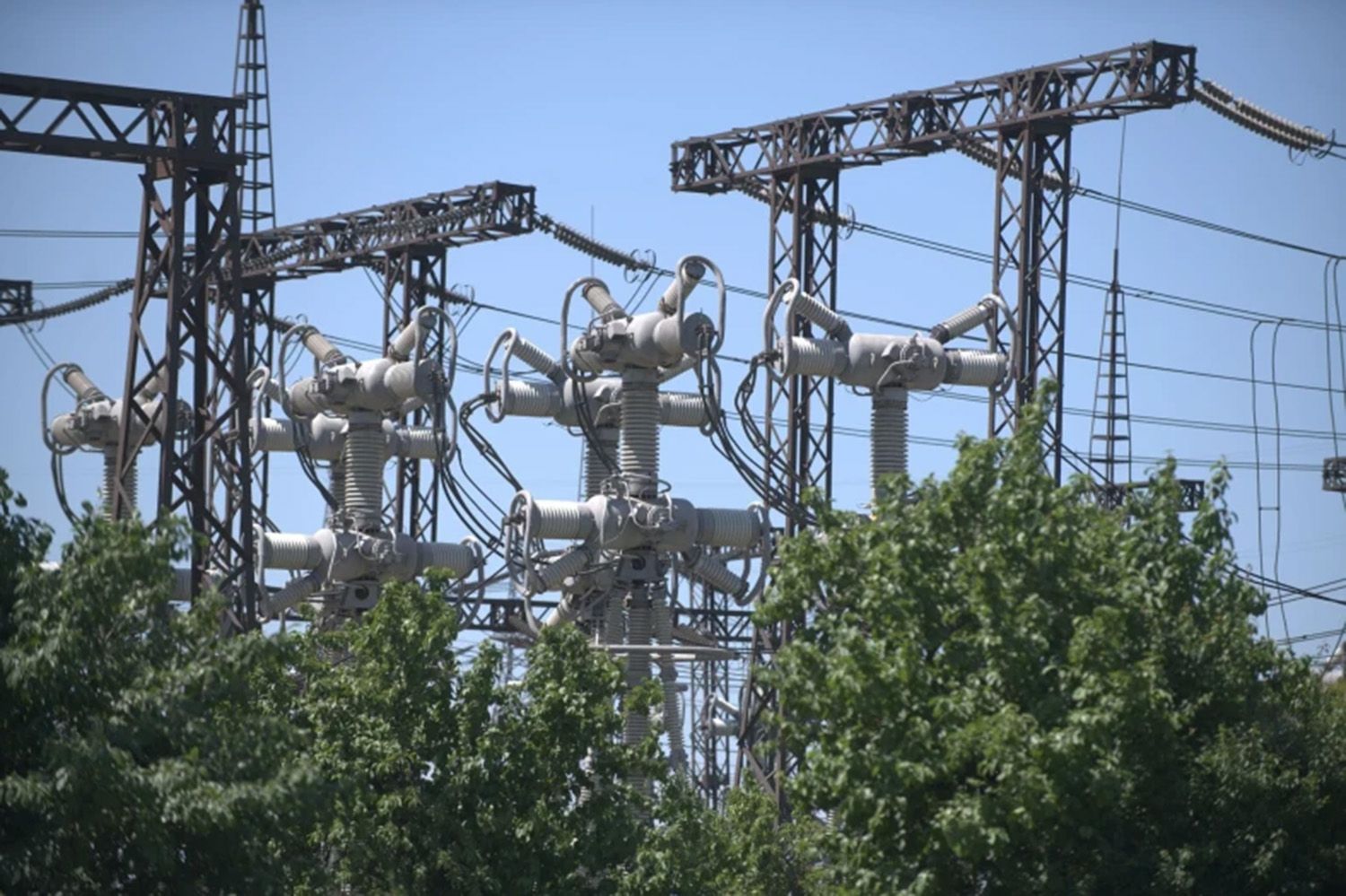 Росія атакувала енергетичну систему Укрзалізниці Росія атакувала енергетичну систему Укрзалізниці