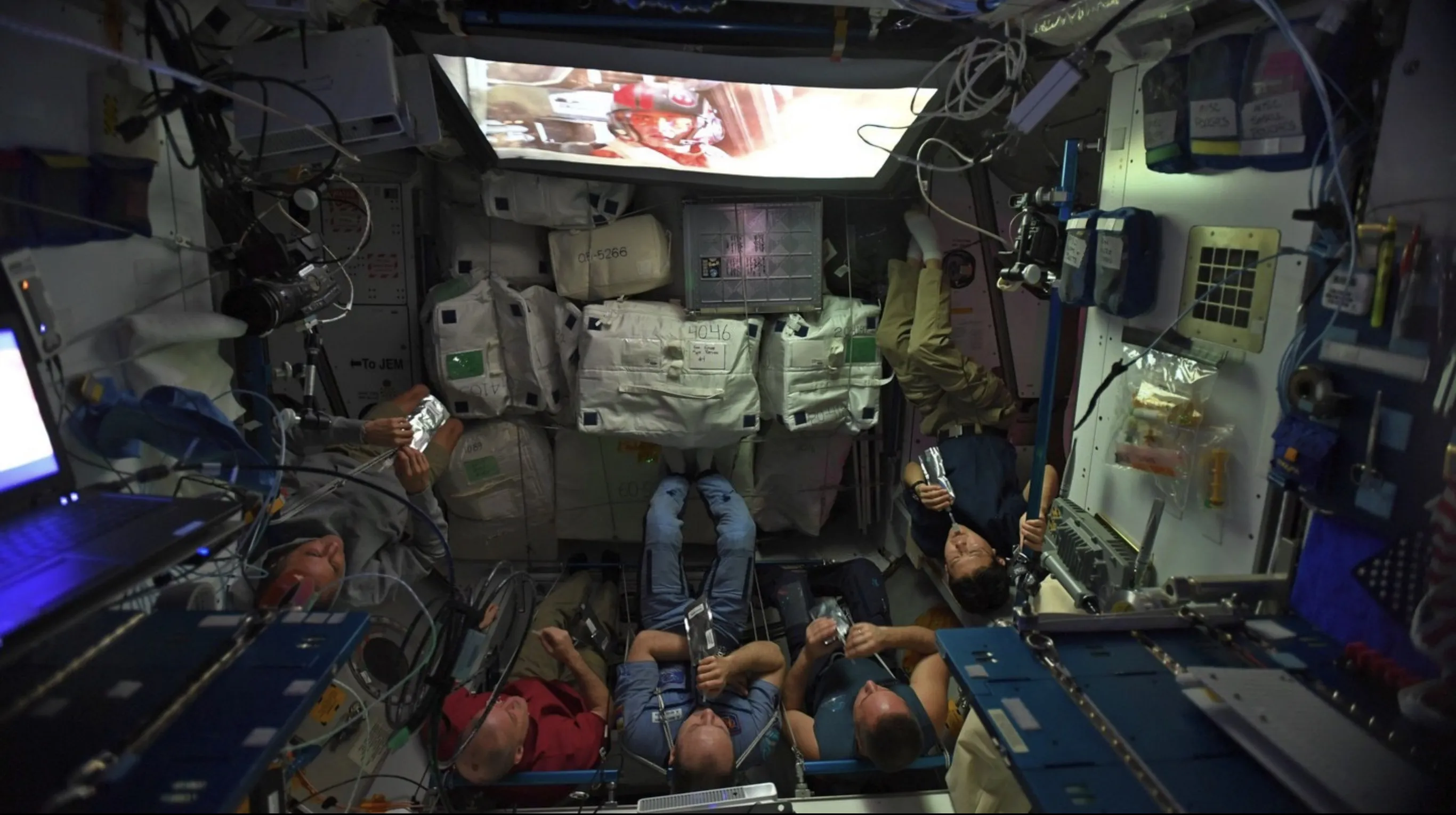 Кино на МКС Кино на МКС