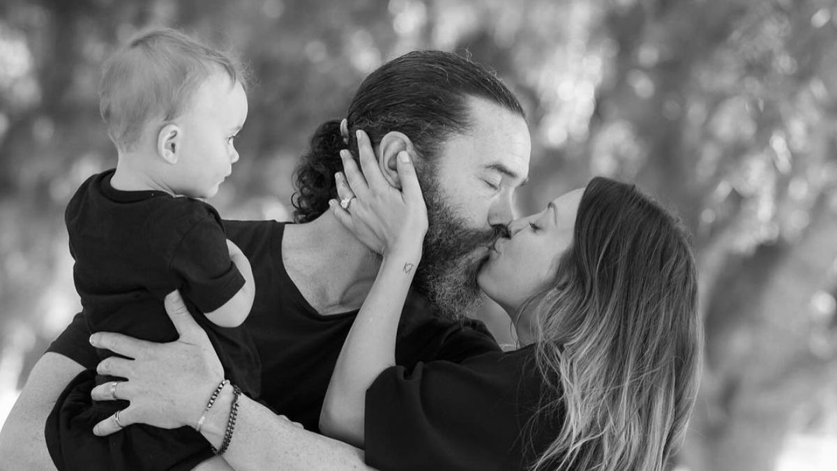 Через год после рождения ребенка: звезда "Теории большого взрыва" Кейли Куоко выходит замуж - Show24 Через год после рождения ребенка: звезда "Теории большого взрыва" Кейли Куоко выходит замуж - Show24